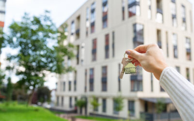 Je lepšie predať nehnuteľnosť sám alebo cez realitnú kanceláriu? Rozobrali sme to do detailu